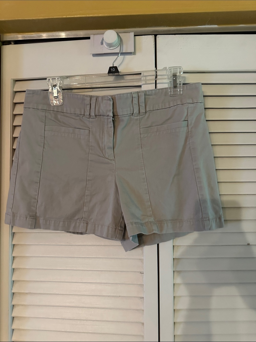 New York & company Women's Light Gray Casual Shorts - Classic Everyday Style